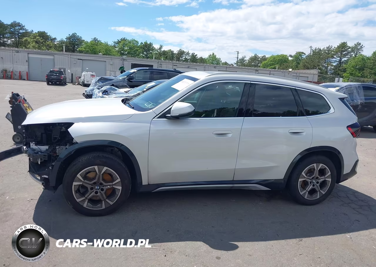 2025 BMW X1 xDrive28I VIN:WBX73EF06S5079676 - 13