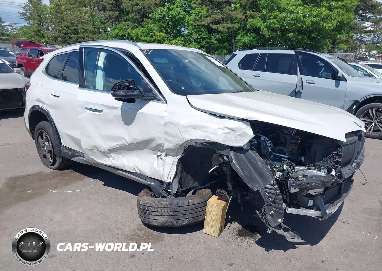 2025 BMW X1 xDrive28I VIN:WBX73EF06S5079676 - 6