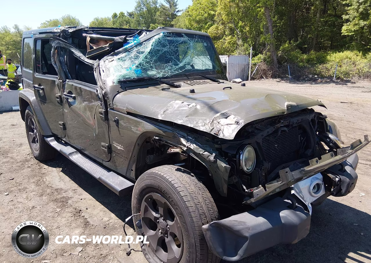 2015 Jeep Wrangler Unlimited Sahara – zdjęcie 1 z 17