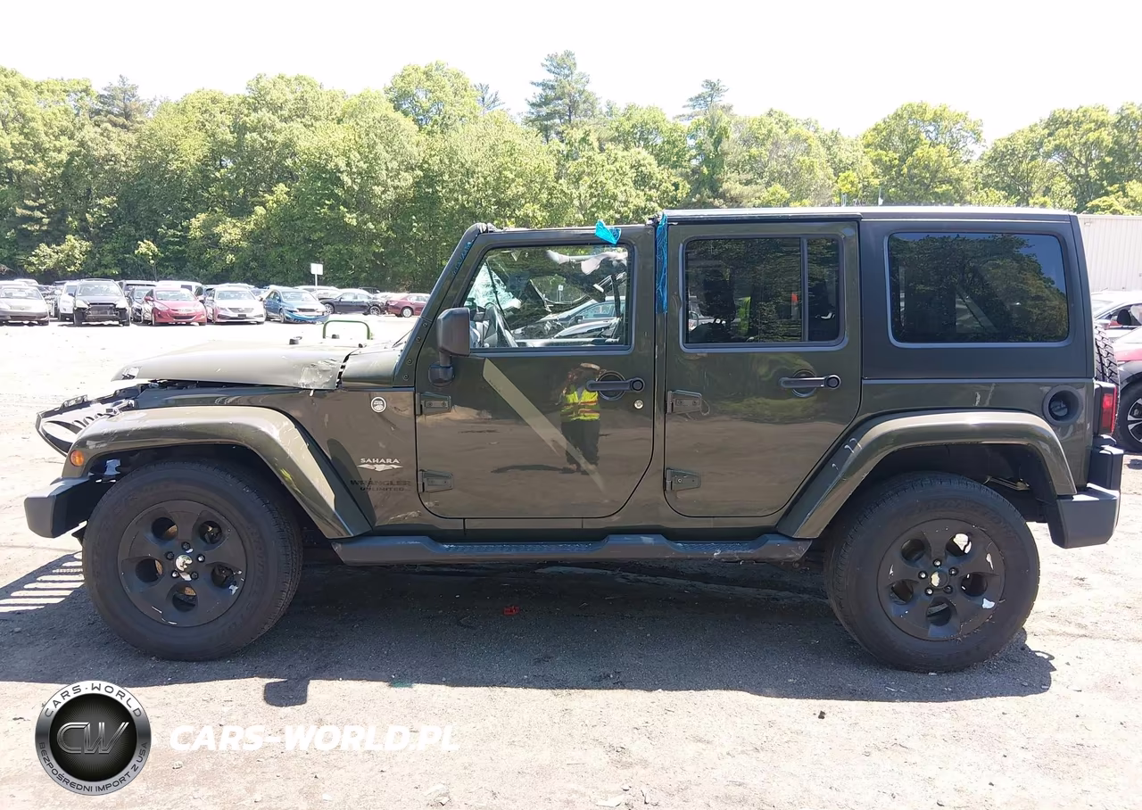 2015 Jeep Wrangler Unlimited Sahara VIN:1C4HJWEG4FL538118 - 15
