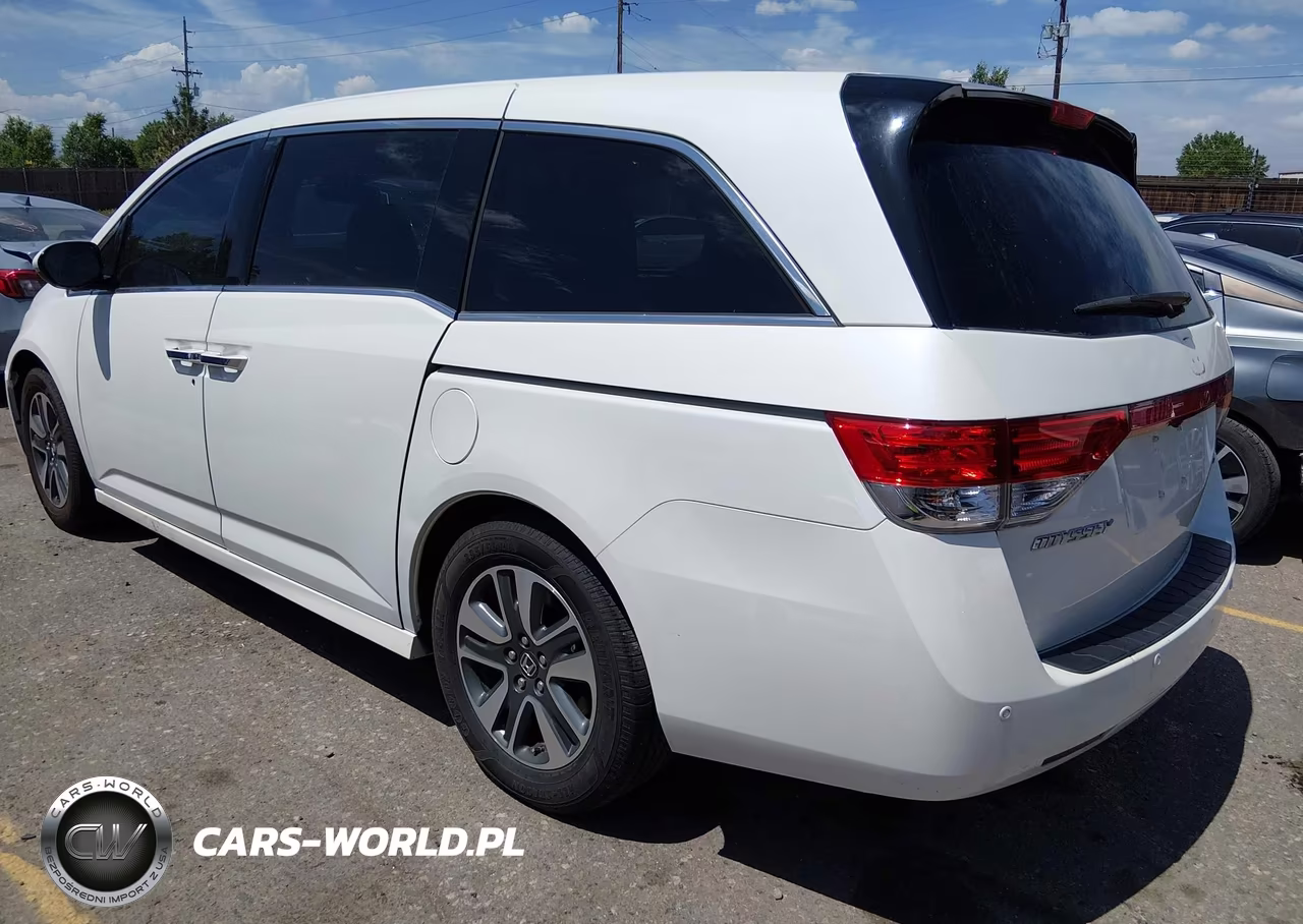 2014 Honda Odyssey Touring-Touring Elite VIN:5FNRL5H94EB097310 - 3