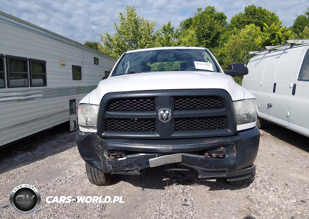 2015 Ram 2500 Tradesman VIN:3C6UR5HJ0FG558296 - 11