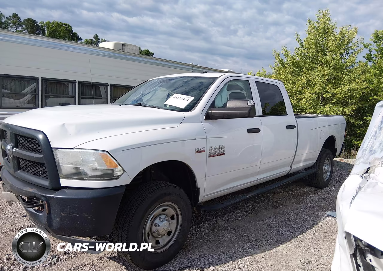 2015 Ram 2500 Tradesman VIN:3C6UR5HJ0FG558296 - 14