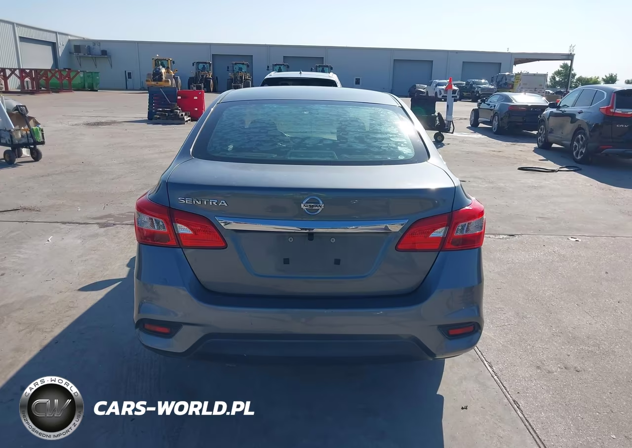 2017 Nissan Sentra S VIN:3N1AB7AP4HY411022 - 17