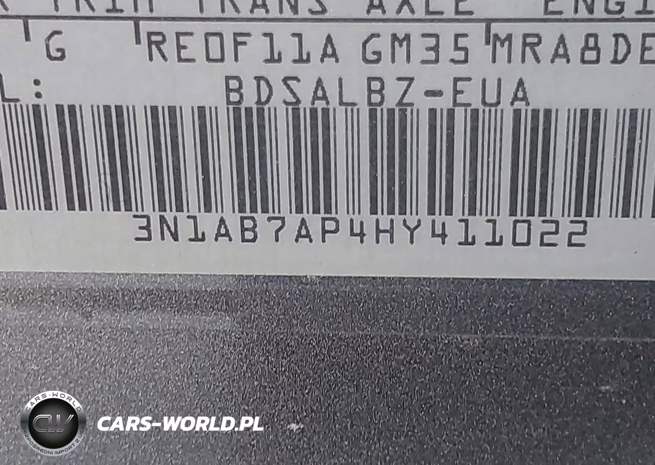 2017 Nissan Sentra S VIN:3N1AB7AP4HY411022 - 18