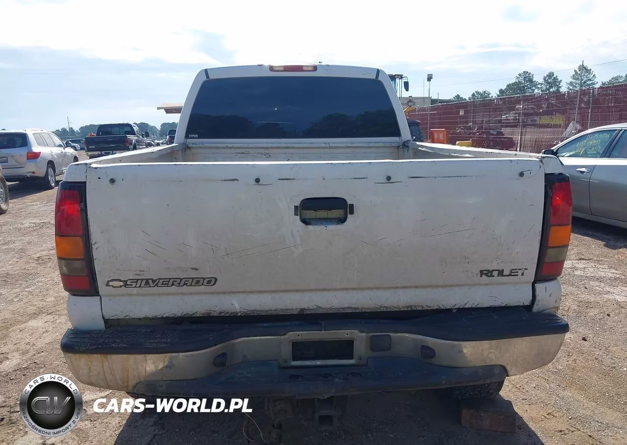 2003 Chevrolet Silverado 1500Hd Ls VIN:1GCGK13U93F144788 - 17