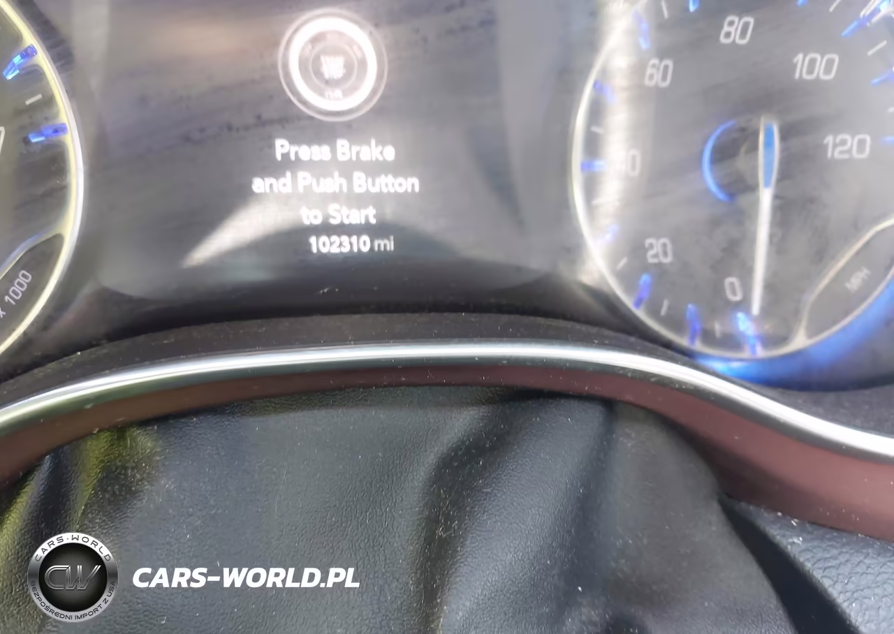 2020 Chrysler Pacifica Limited VIN:2C4RC1GG7LR176061 - 16