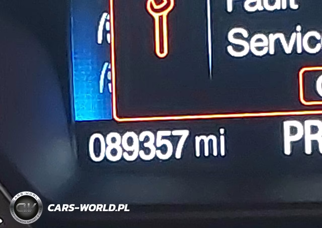 2018 Ford Escape Titanium VIN:1FMCU9J95JUC33803 - 15
