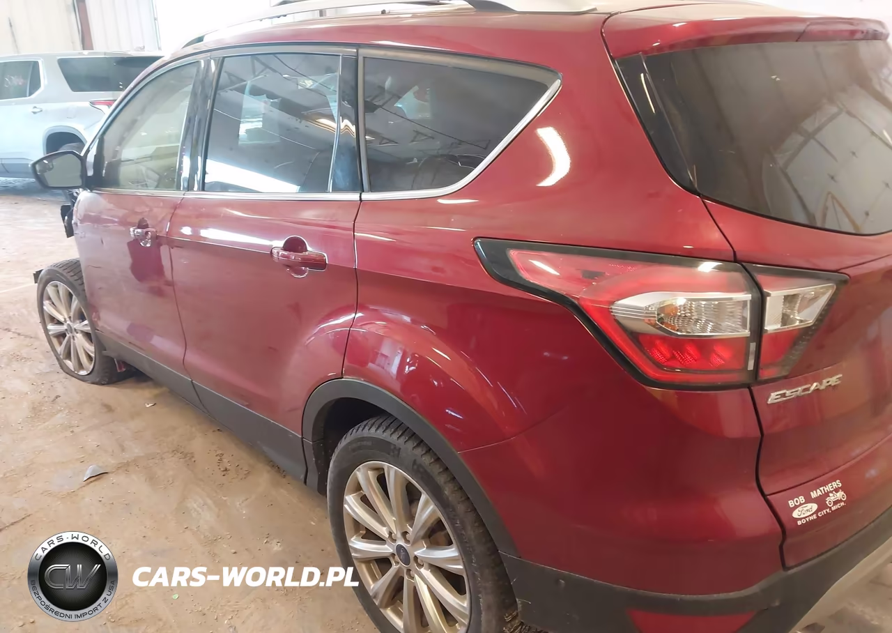 2018 Ford Escape Titanium VIN:1FMCU9J95JUC33803 - 3