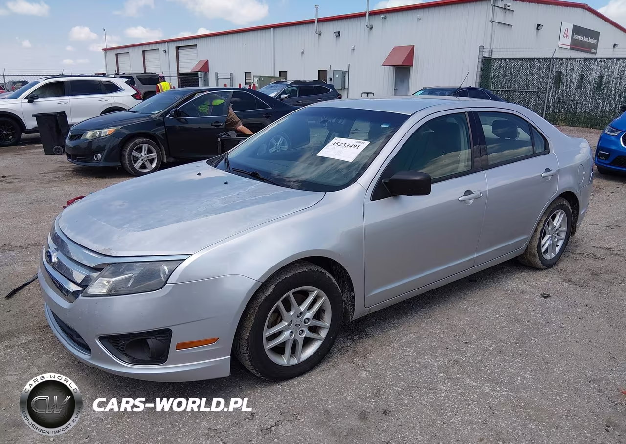 2012 Ford Fusion S VIN:3FAHP0GA6CR150699 - 2