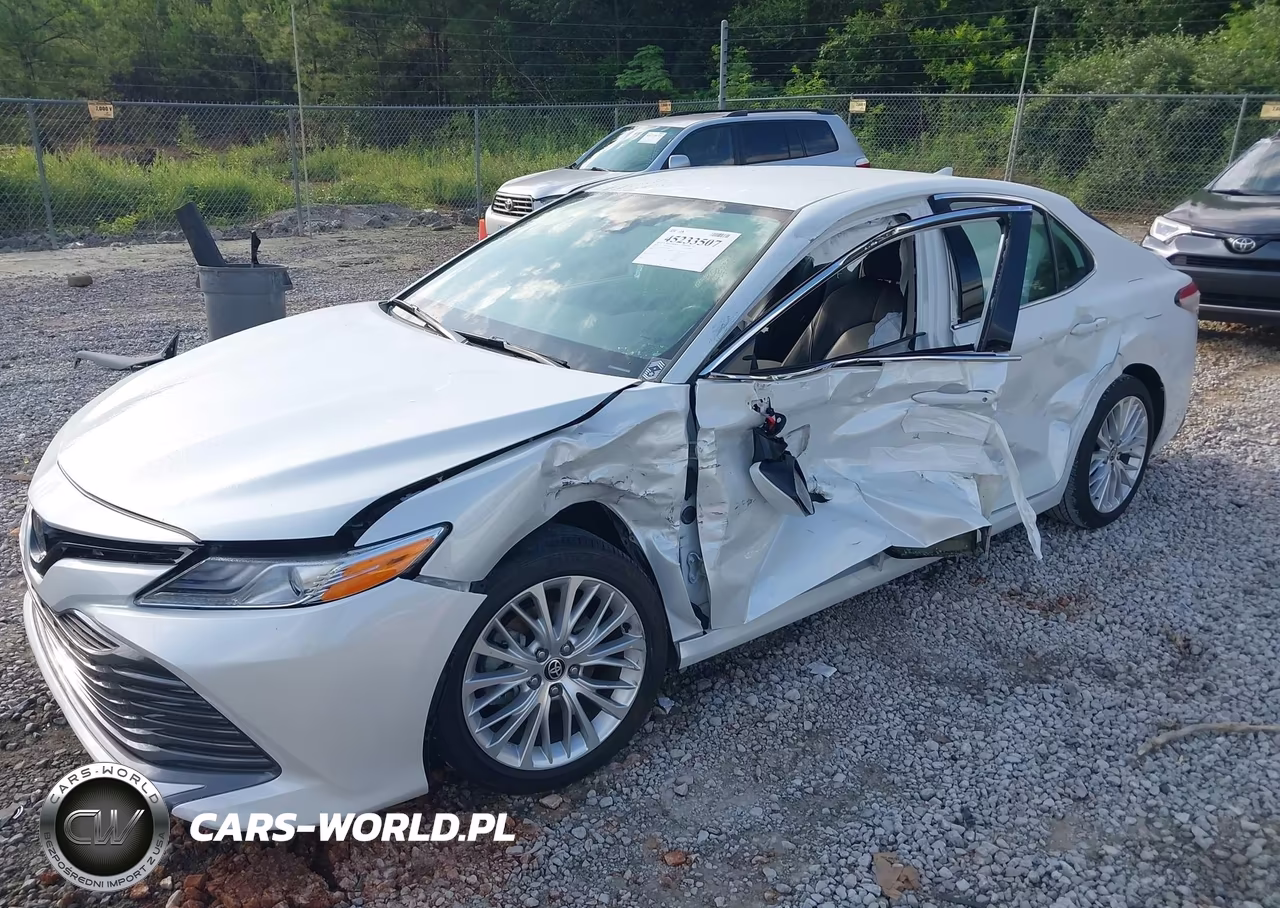 2020 Toyota Camry Xle VIN:4T1F11AK0LU999760 - 2