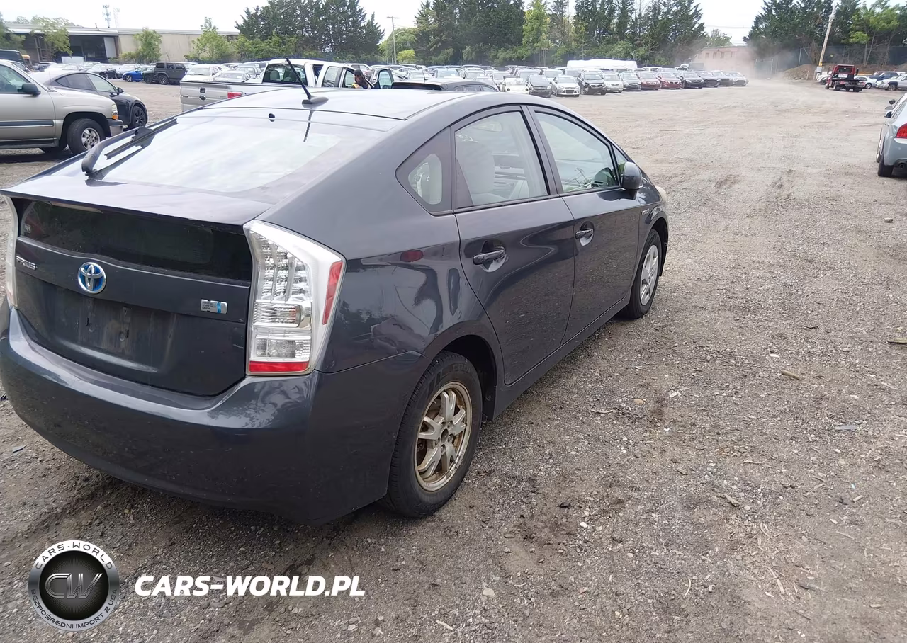 2010 Toyota Prius Iii VIN:JTDKN3DU3A0074099 - 4
