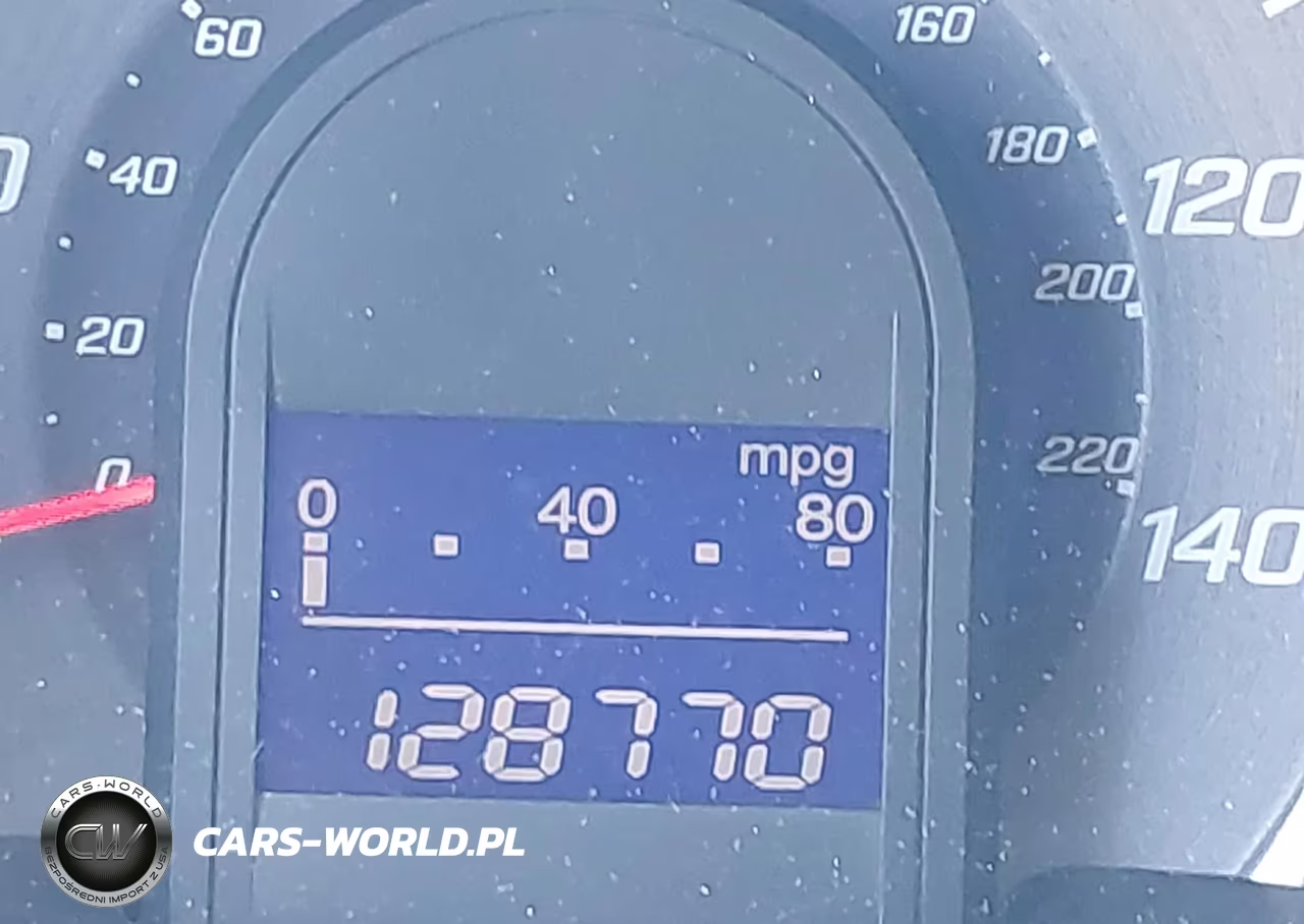 2012 Honda Fit Sport VIN:JHMGE8G51CC021540 - 16