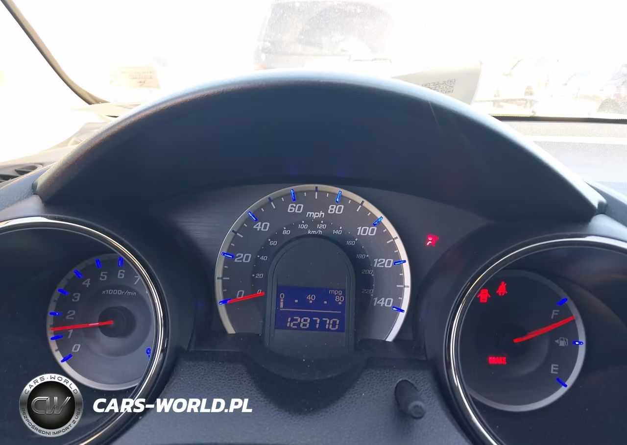 2012 Honda Fit Sport VIN:JHMGE8G51CC021540 - 7