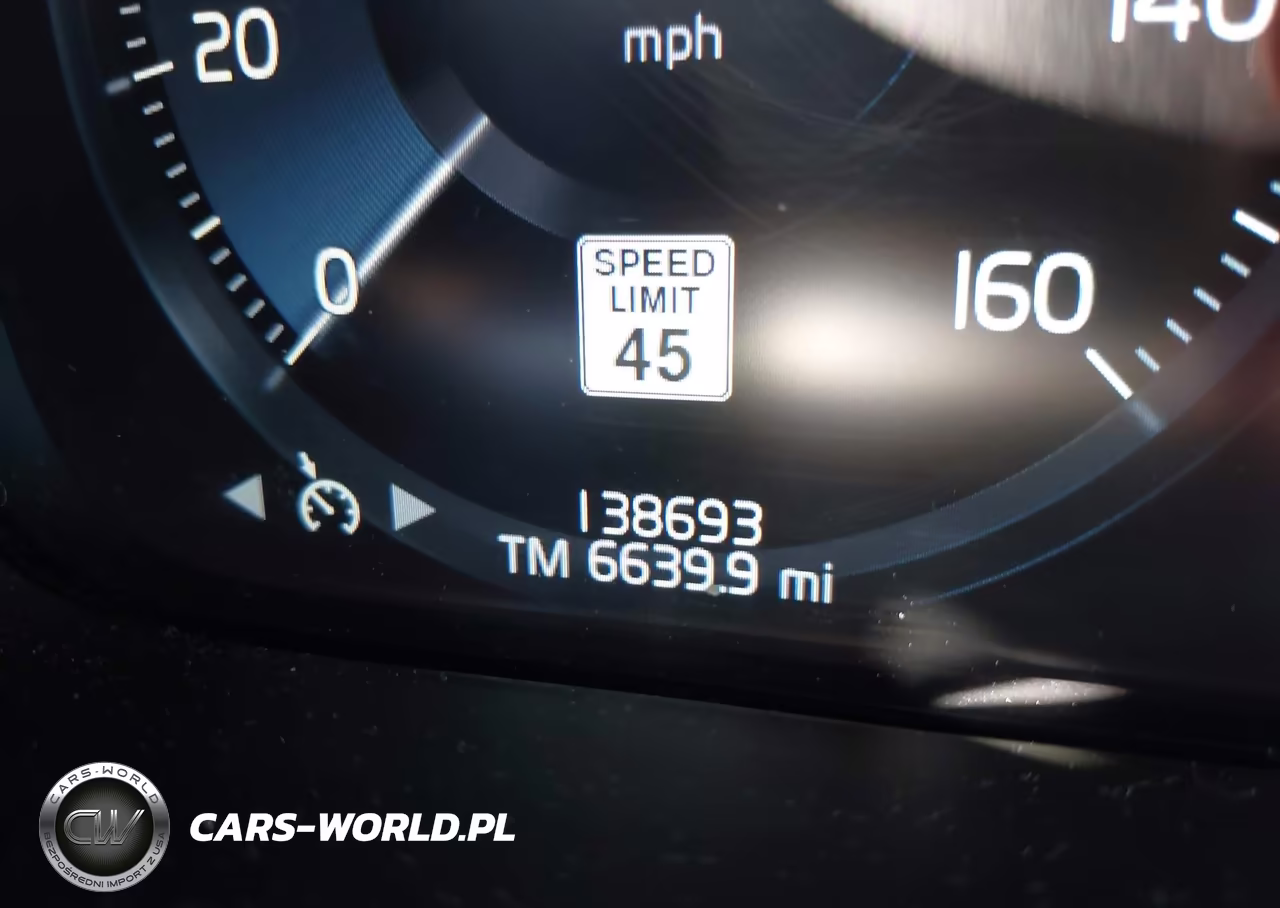 2016 Volvo Xc90 T6 Momentum VIN:YV4A22PK8G1024596 - 16