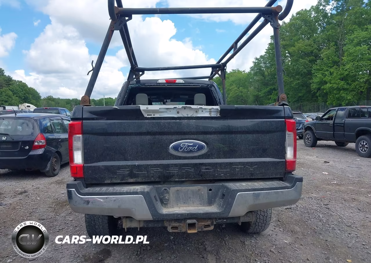 2019 Ford F-250 Xl VIN:1FT7W2B64KEG22486 - 16