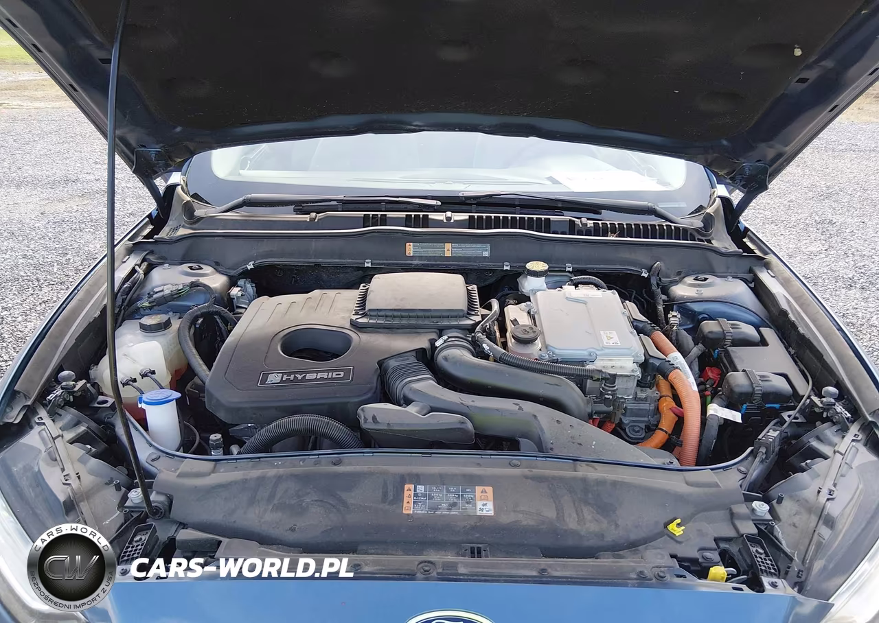 2018 Ford Fusion Hybrid S VIN:3FA6P0UU3JR254490 - 10