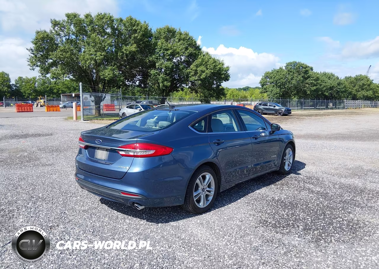 2018 Ford Fusion Hybrid S VIN:3FA6P0UU3JR254490 - 4