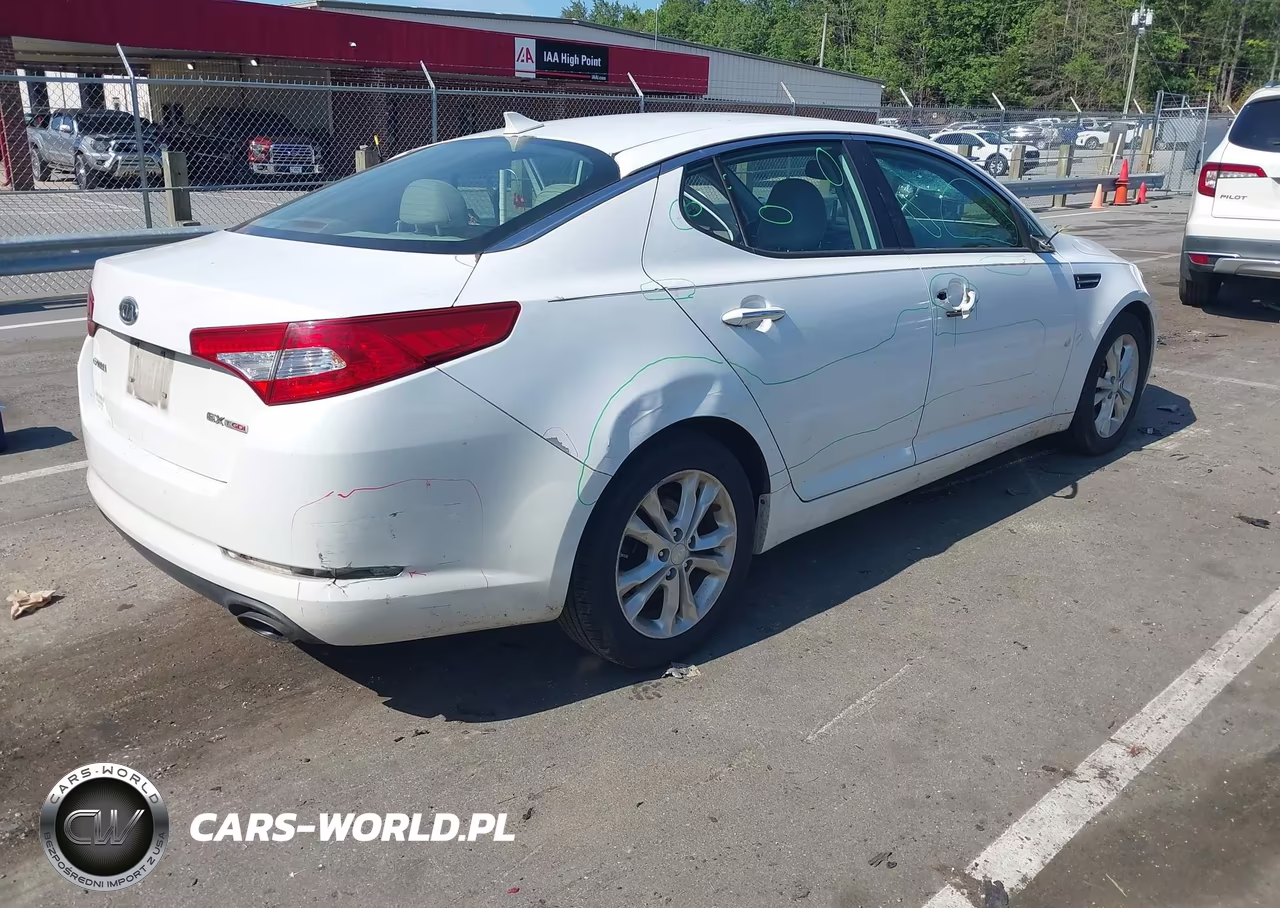 2012 Kia Optima Ex Turbo VIN:5XXGN4A68CG028898 - 4