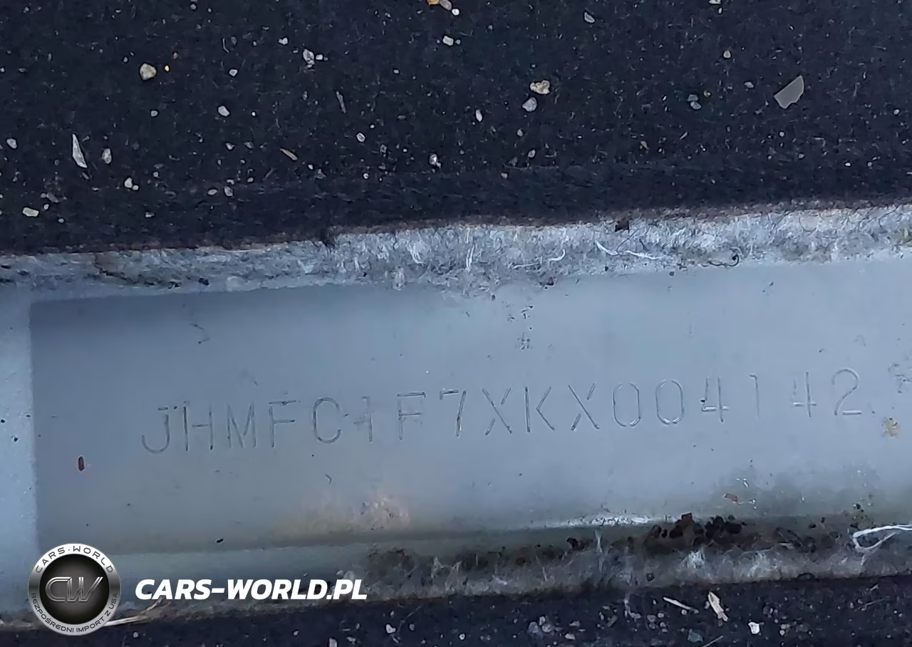2019 Honda Civic Ex-L VIN:JHMFC1F7XKX004142 - 18
