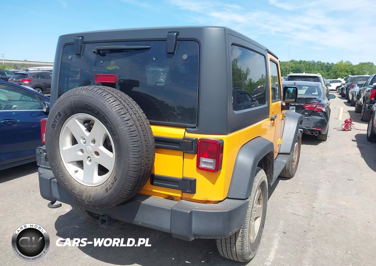 2012 Jeep Wrangler Sport VIN:1C4AJWAG9CL181103 - 4