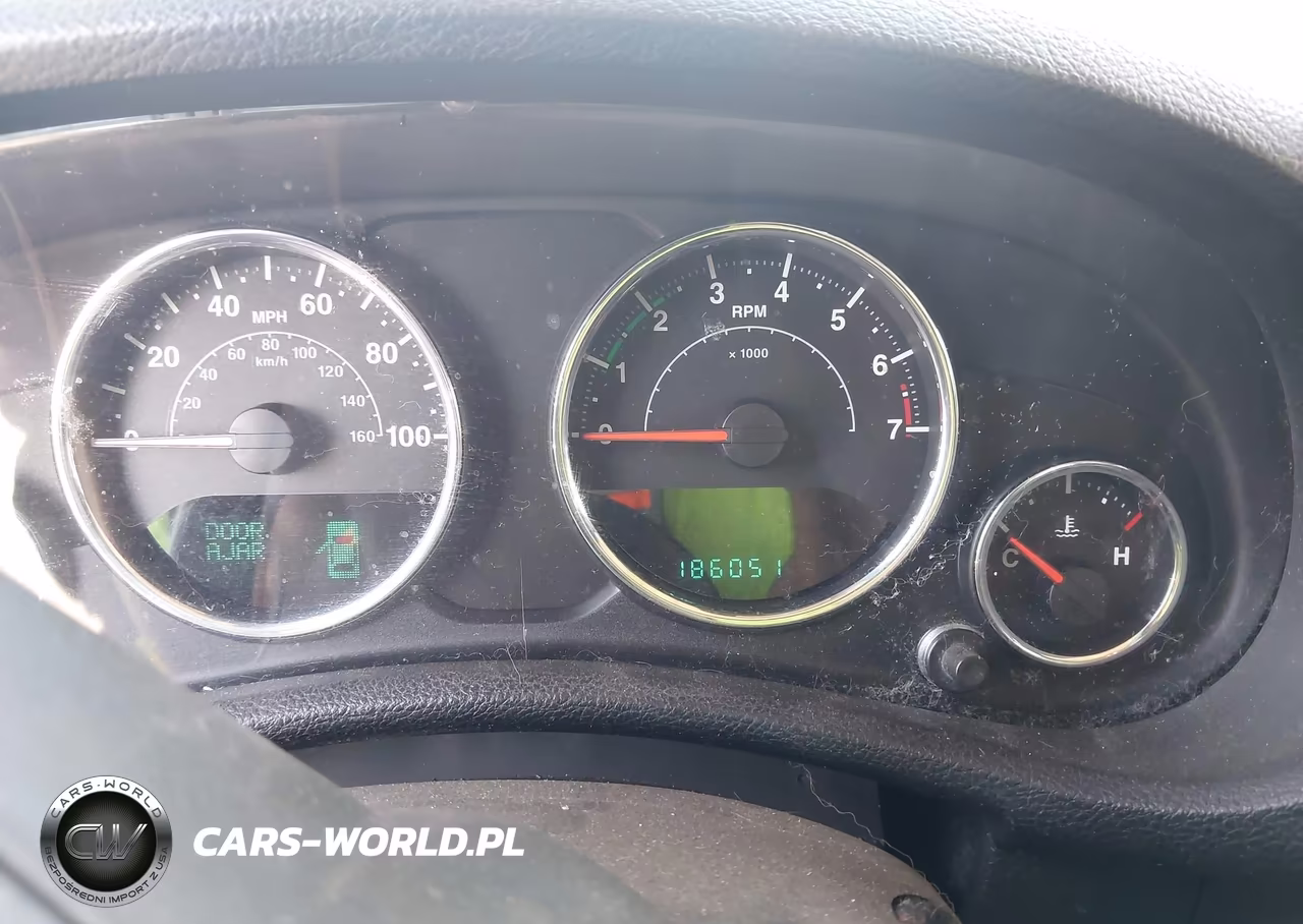 2012 Jeep Wrangler Sport VIN:1C4AJWAG9CL181103 - 7
