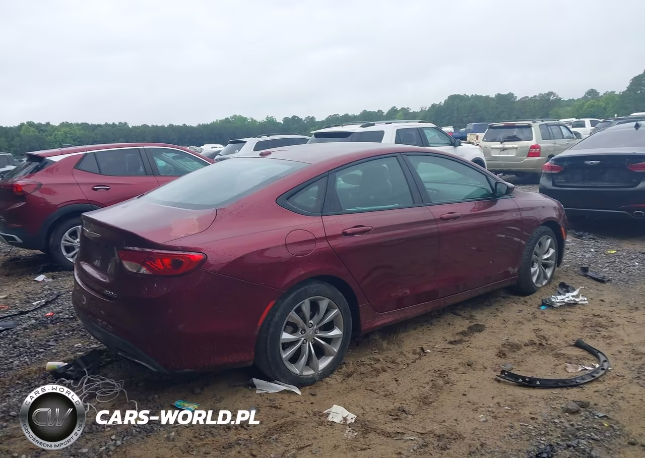 2015 Chrysler 200 S VIN:1C3CCCBB7FN675817 - 4