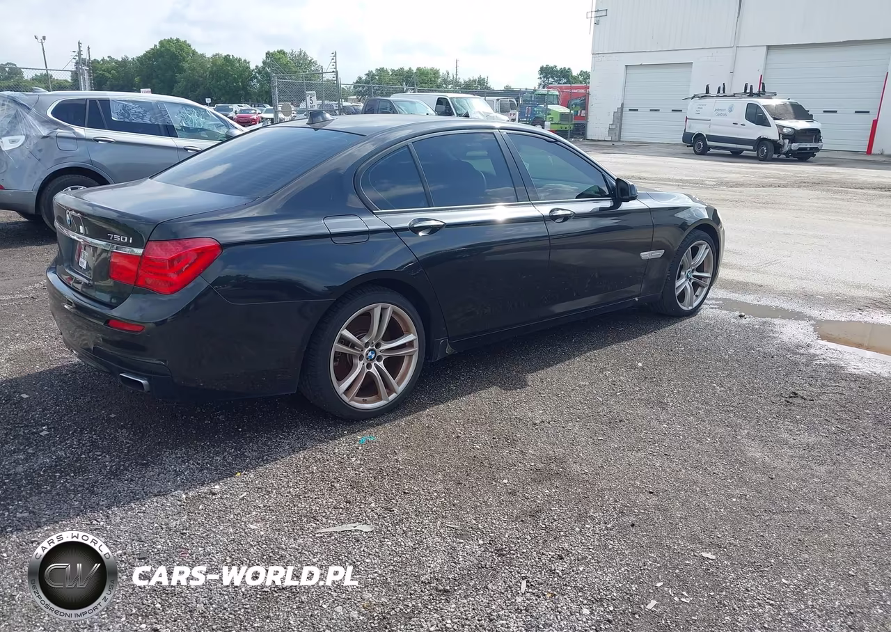 2012 BMW 750I VIN:WBAKA8C58CCY37641 - 4