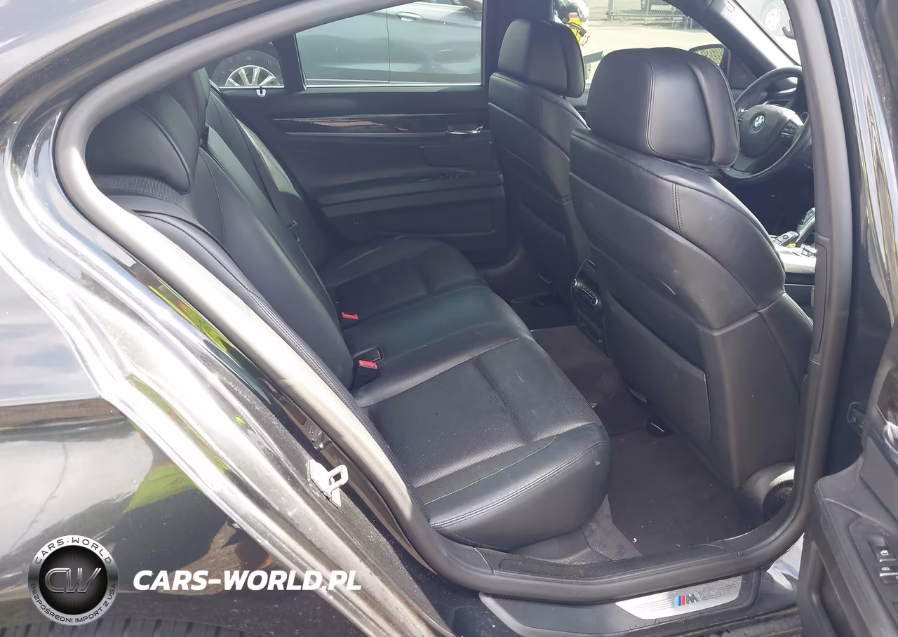 2012 BMW 750I VIN:WBAKA8C58CCY37641 - 8