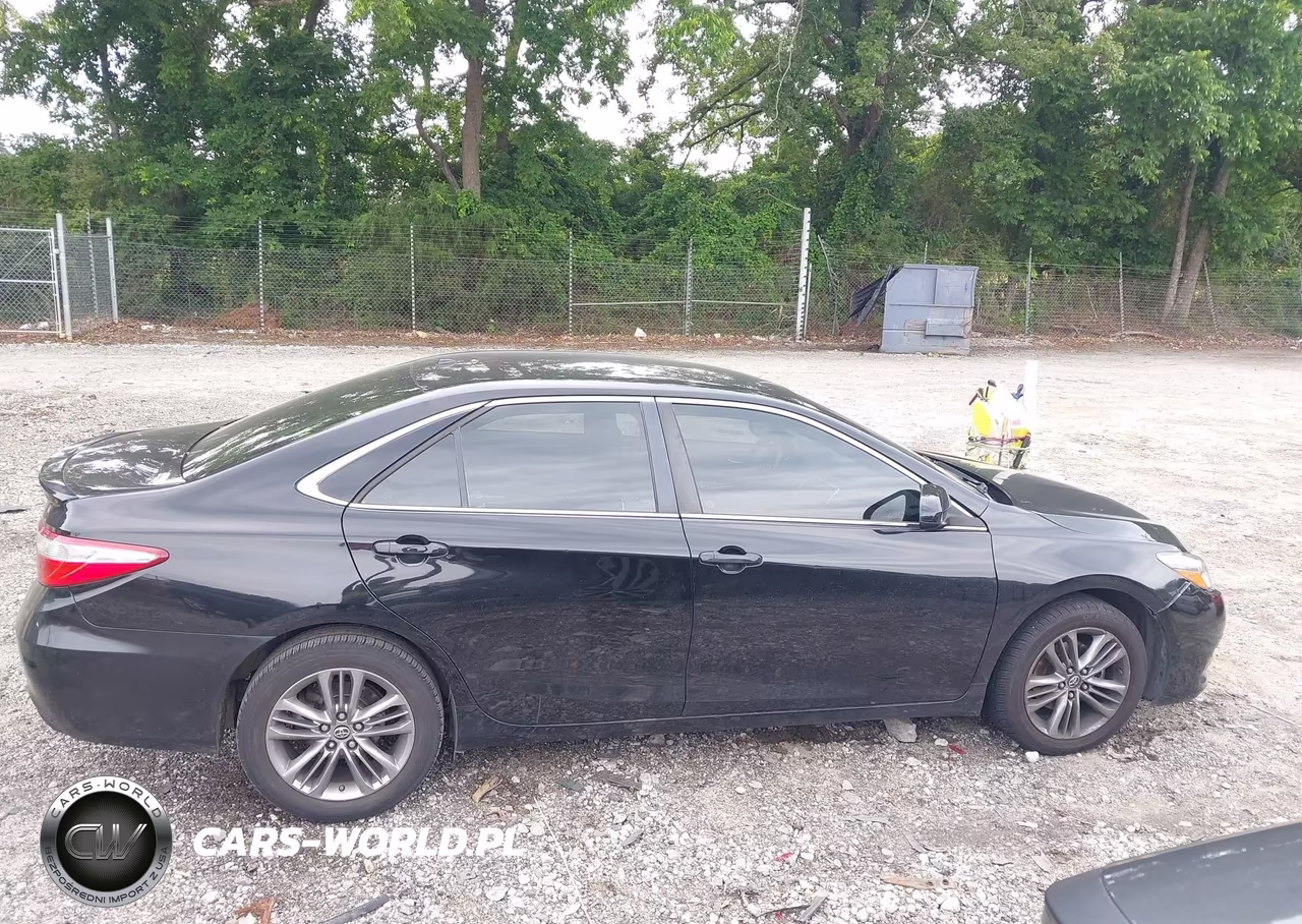 2015 Toyota Camry Se VIN:4T1BF1FK8FU053290 - 13