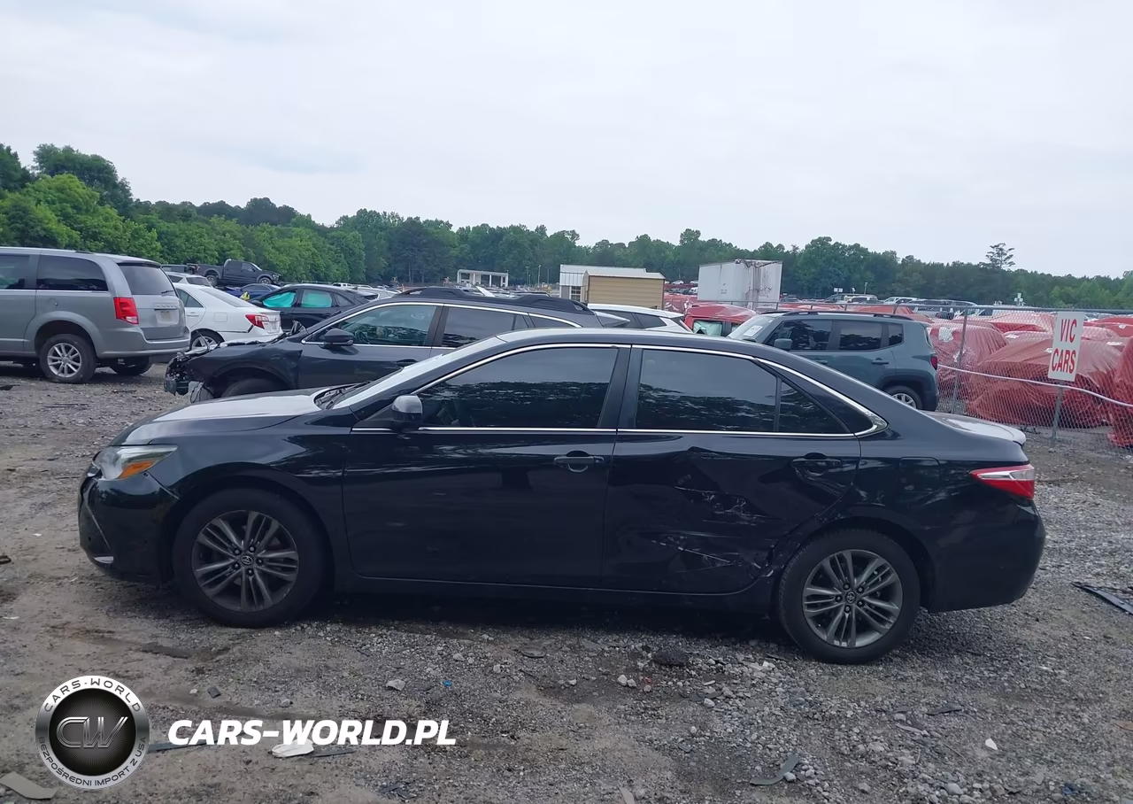 2015 Toyota Camry Se VIN:4T1BF1FK8FU053290 - 14