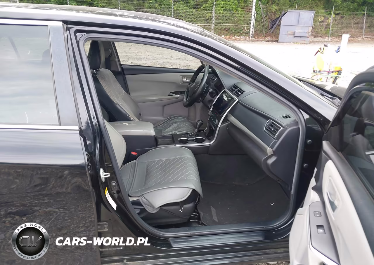 2015 Toyota Camry Se VIN:4T1BF1FK8FU053290 - 5