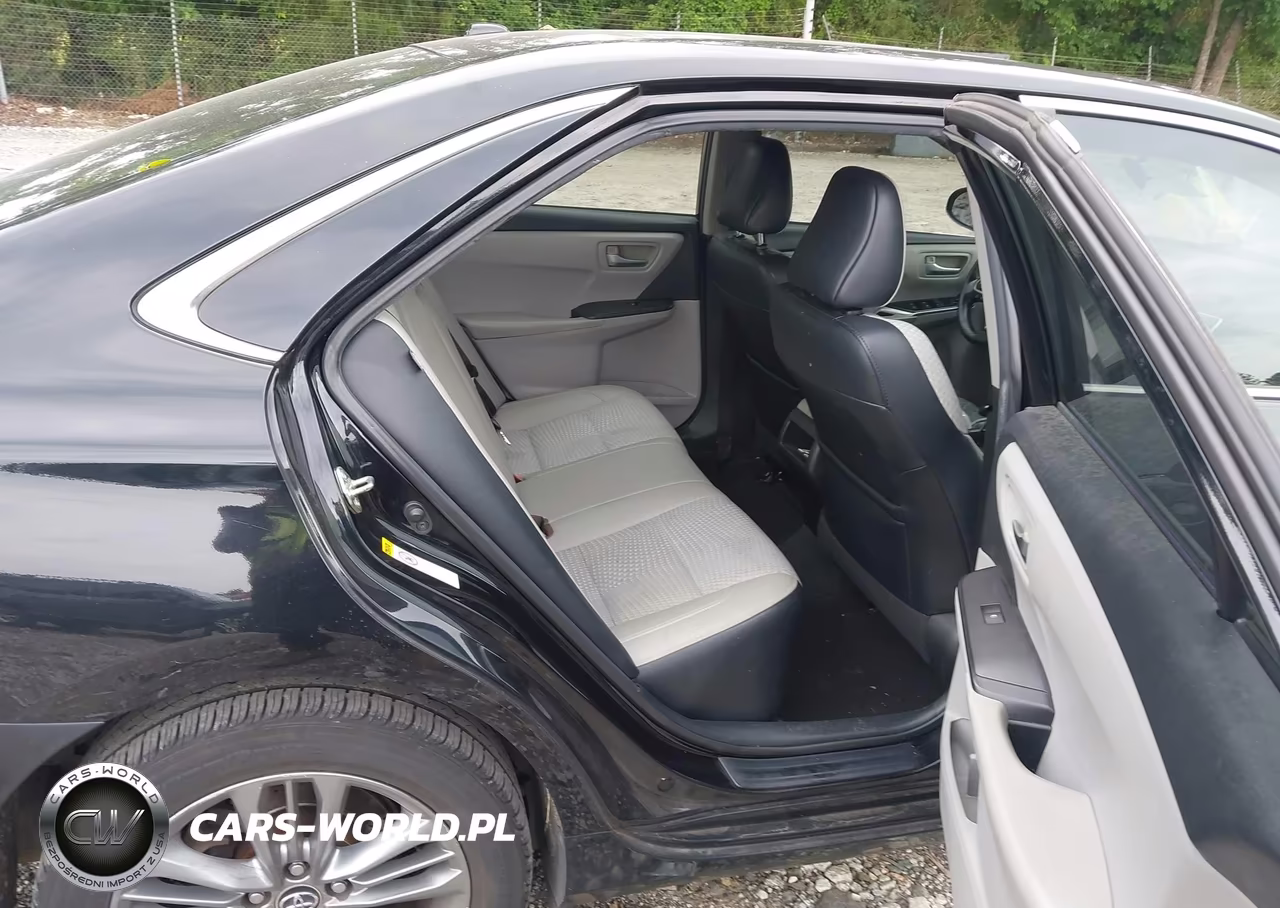2015 Toyota Camry Se VIN:4T1BF1FK8FU053290 - 8