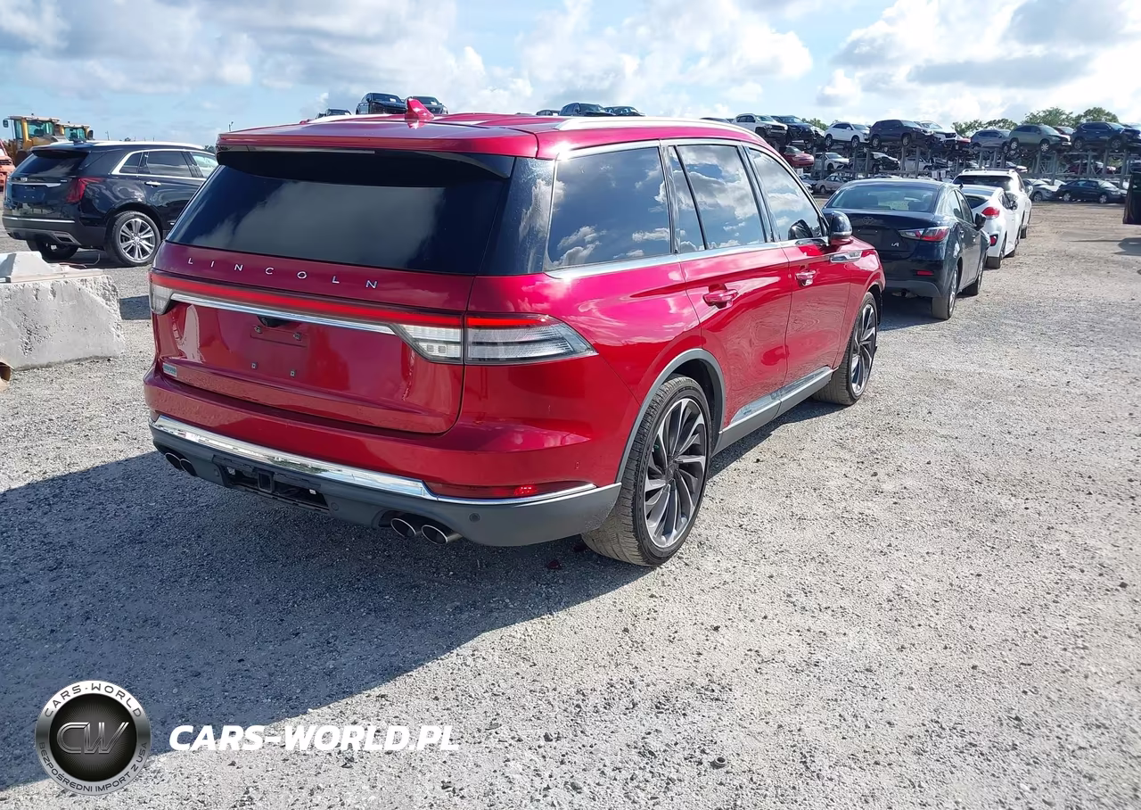 2020 Lincoln Aviator Reserve VIN:5LM5J7XCXLGL11659 - 4