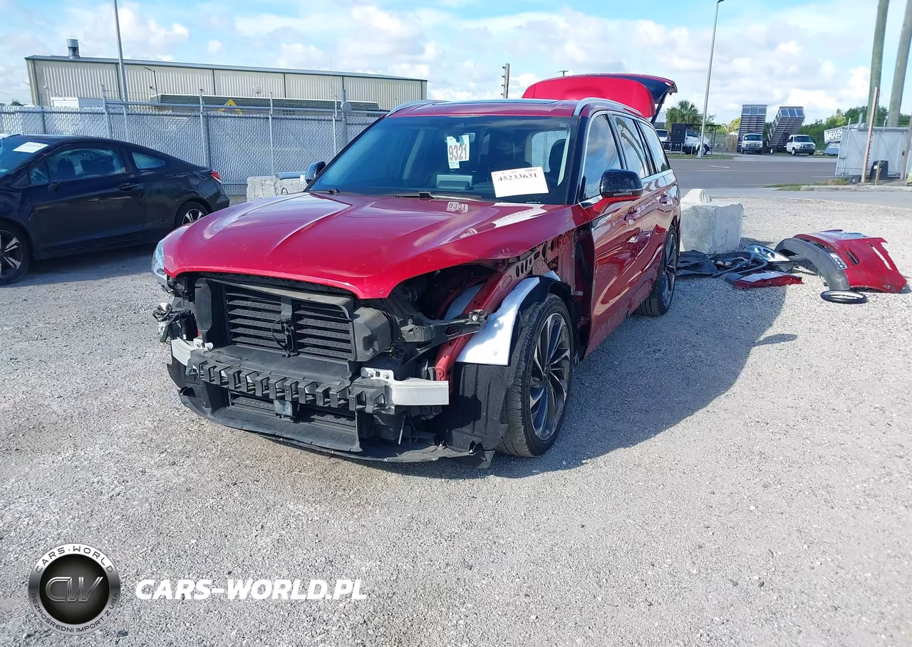 2020 Lincoln Aviator Reserve VIN:5LM5J7XCXLGL11659 - 6