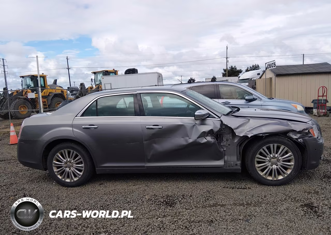 2011 Chrysler 300C Awd VIN:2C3CK6CT8BH611834 - 13