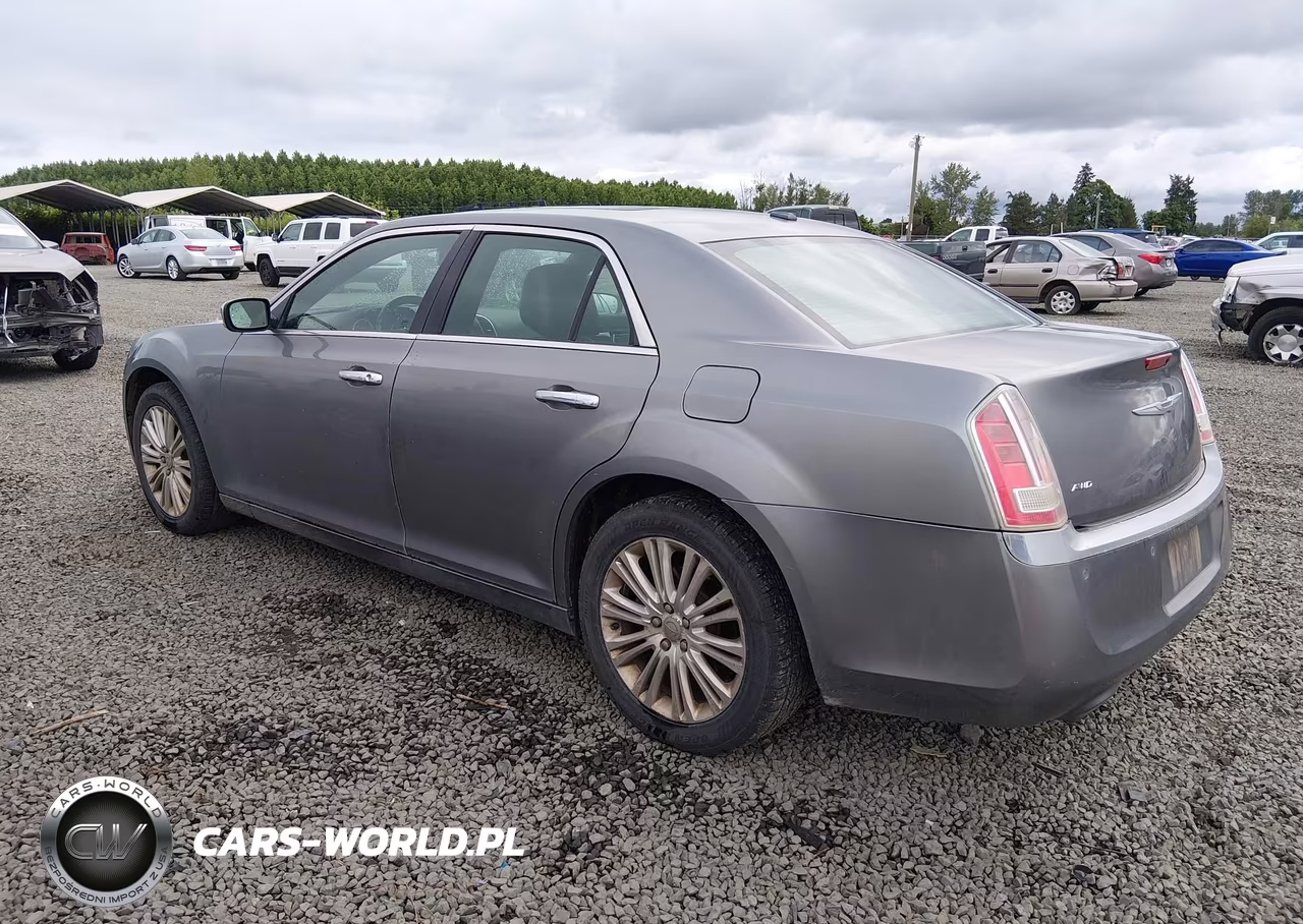 2011 Chrysler 300C Awd VIN:2C3CK6CT8BH611834 - 3