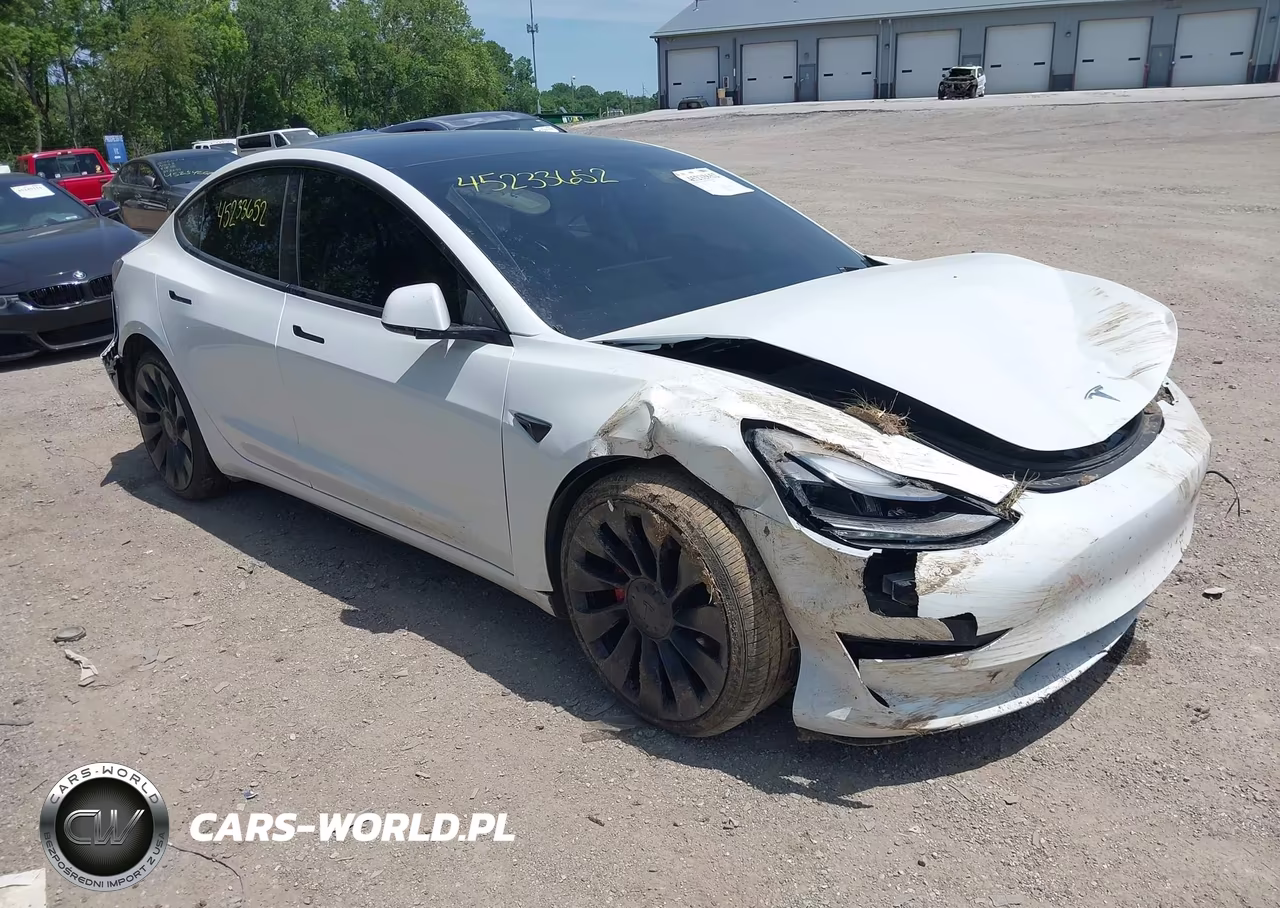 2022 Tesla Model 3 Performance Dual Motor All-Wheel Drive – zdjęcie 1 z 14