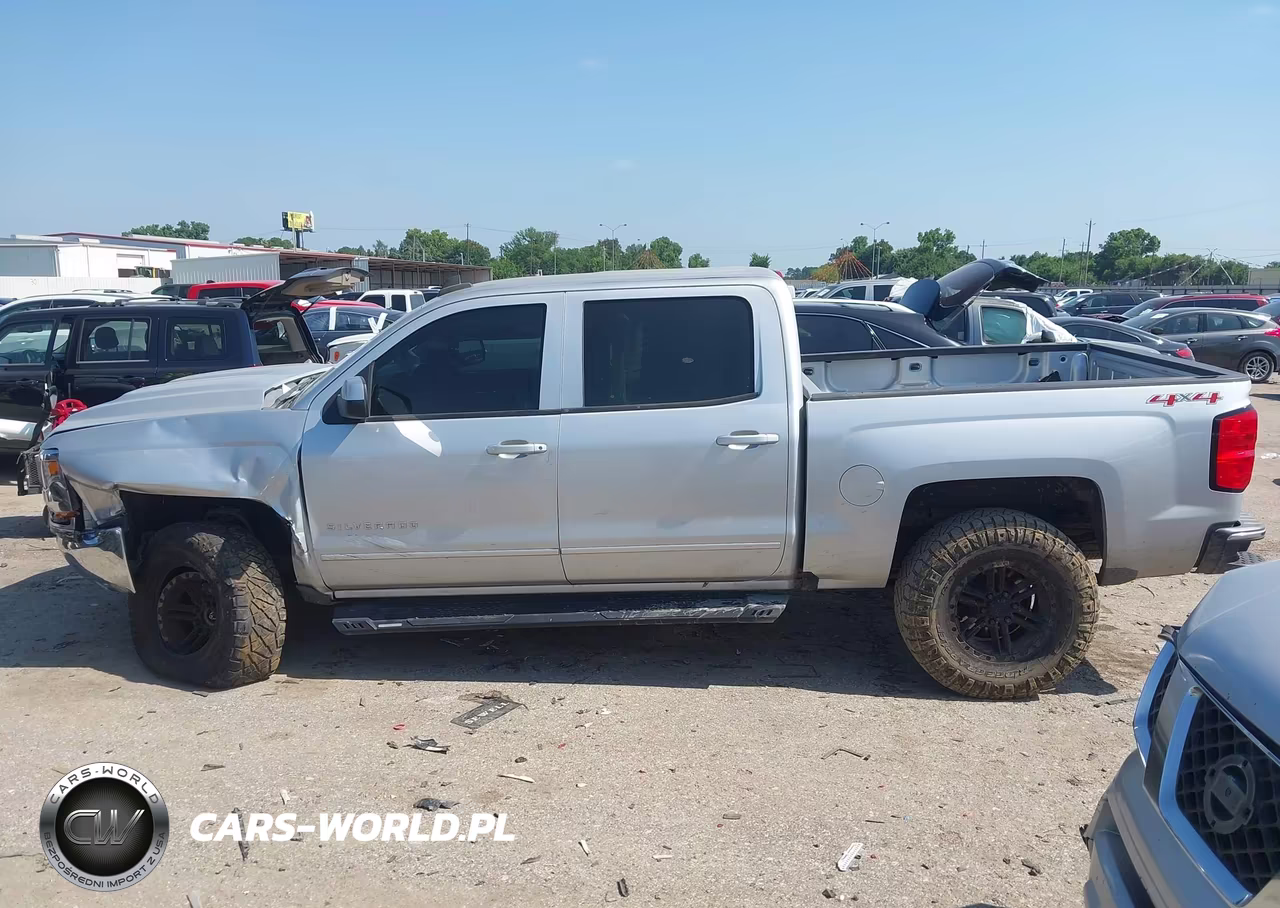2016 Chevrolet Silverado 1500 1Lt VIN:3GCUKRECXGG223316 - 14