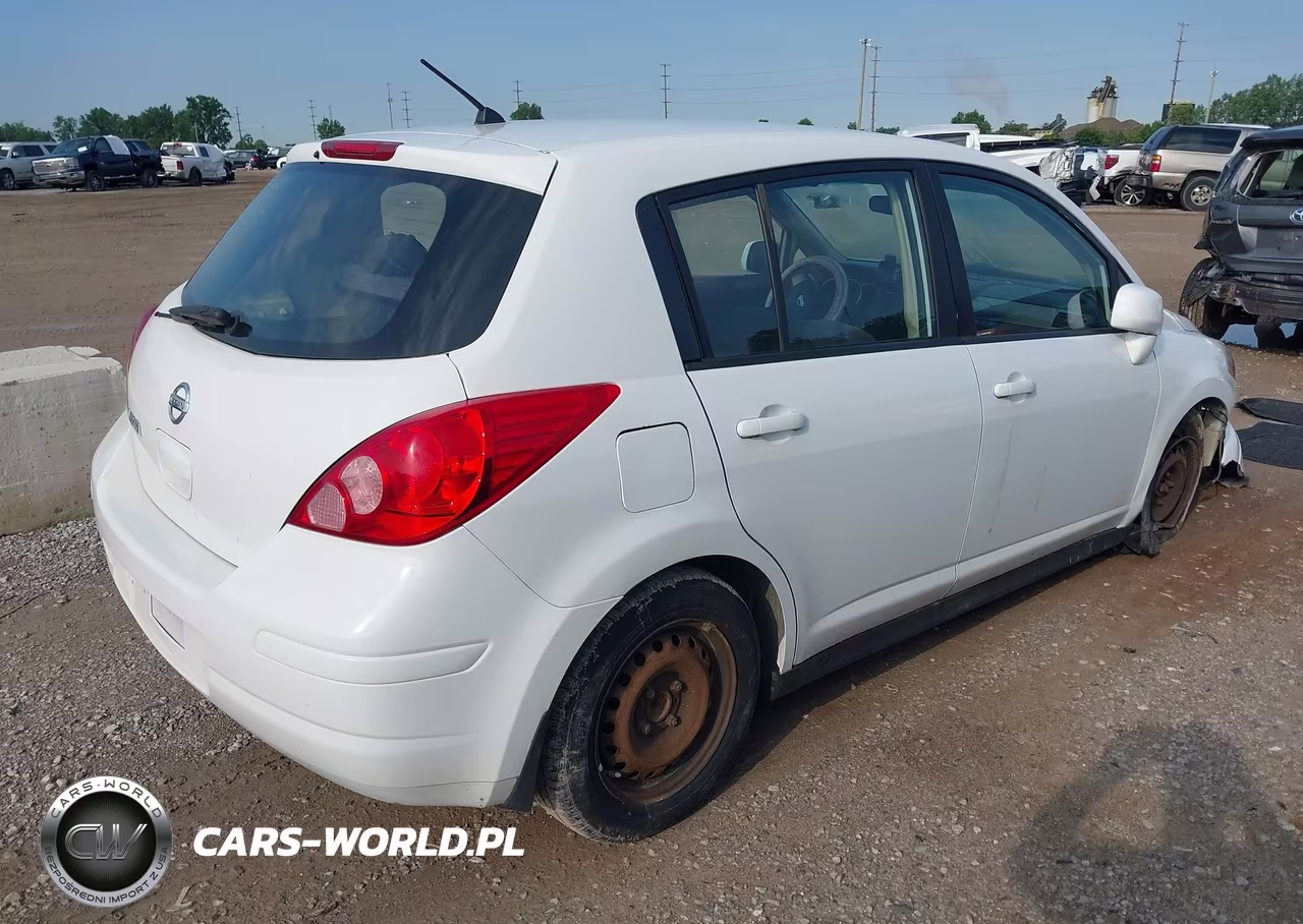 2009 Nissan Versa 1.8S VIN:3N1BC13E09L443703 - 4
