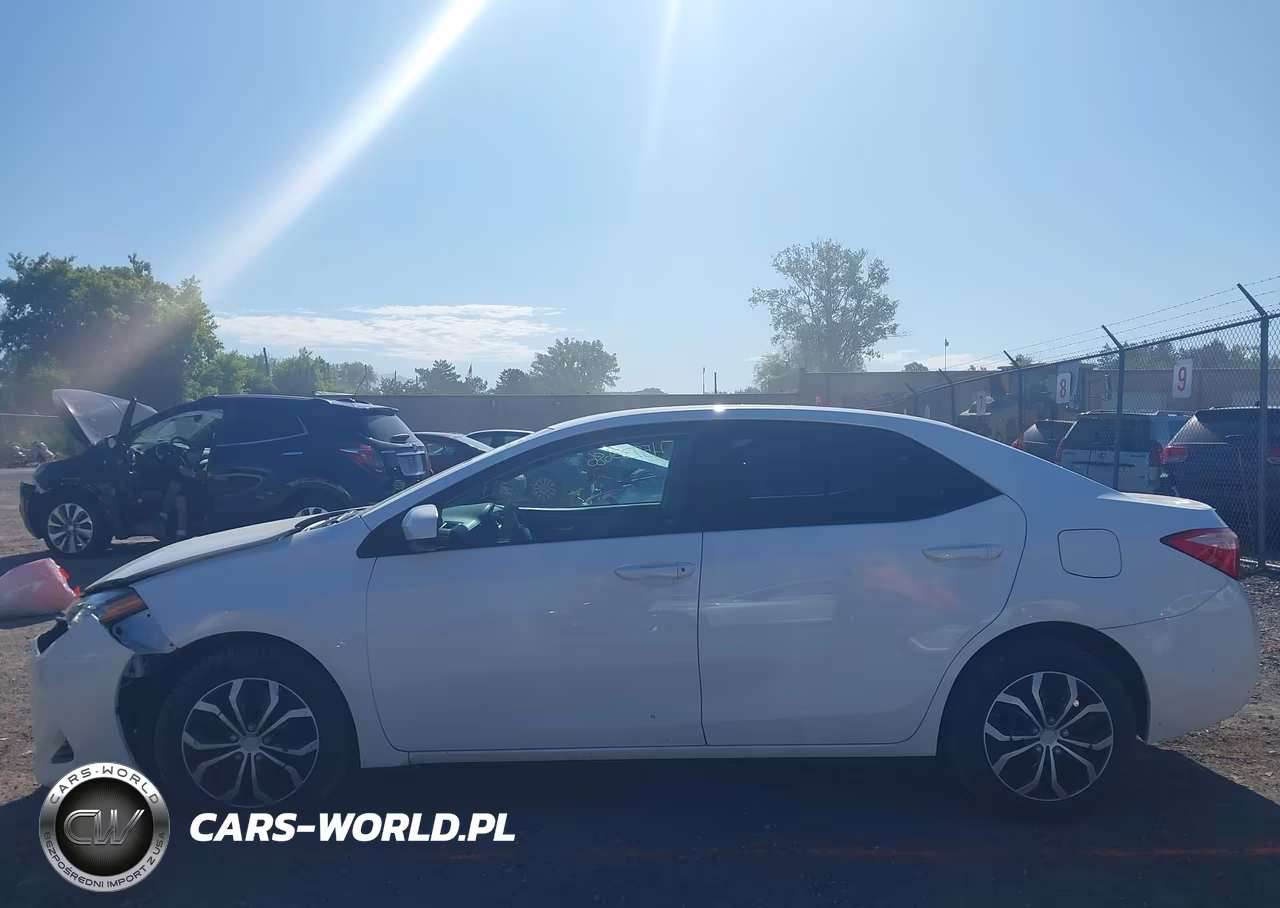 2017 Toyota Corolla Le VIN:2T1BURHE3HC786248 - 15