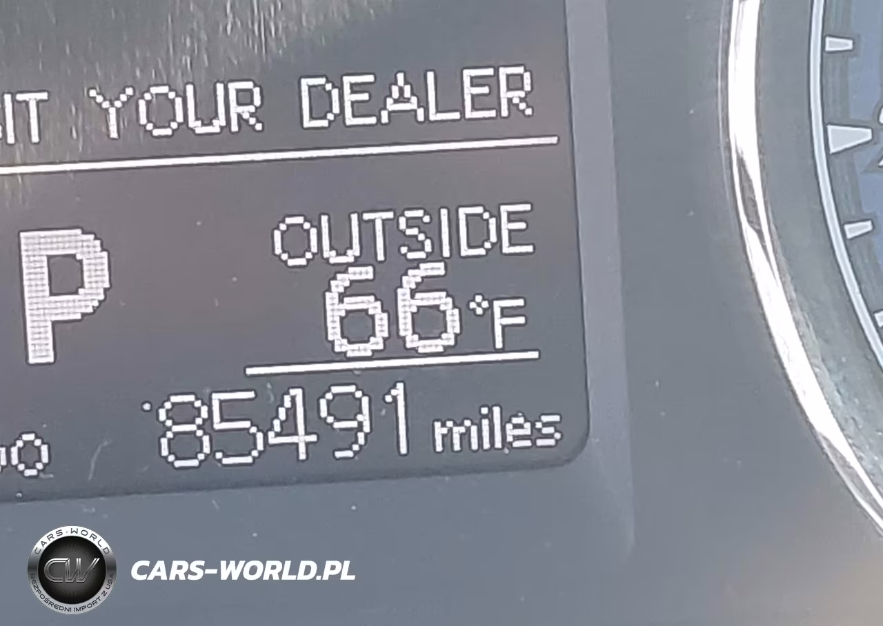 2017 Toyota Corolla Le VIN:2T1BURHE3HC786248 - 16