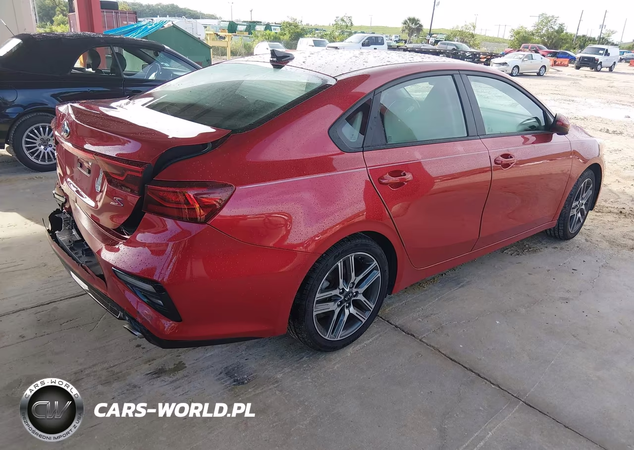 2019 Kia Forte S VIN:3KPF34AD2KE024062 - 4