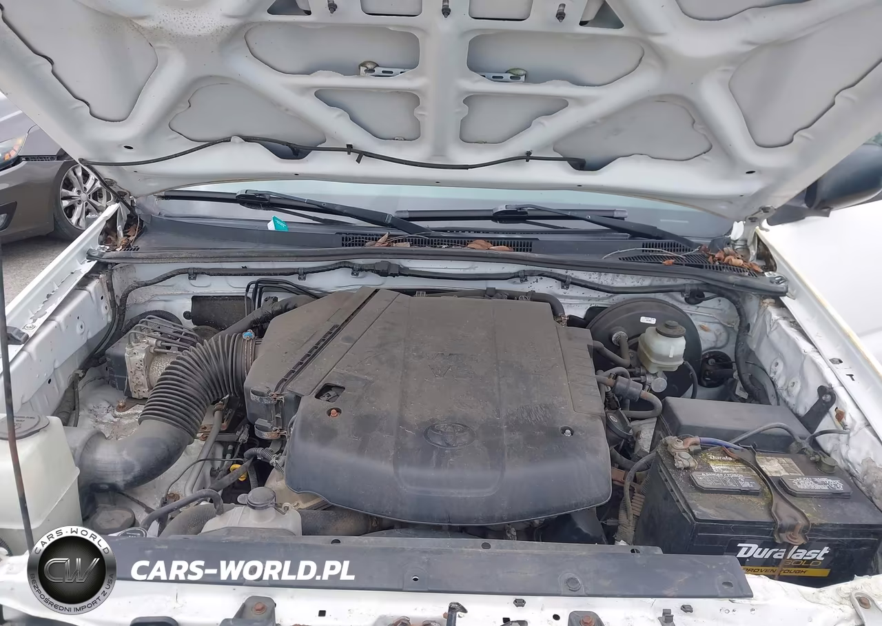 2011 Toyota Tacoma Base V6 VIN:3TMMU4FN4BM030604 - 10