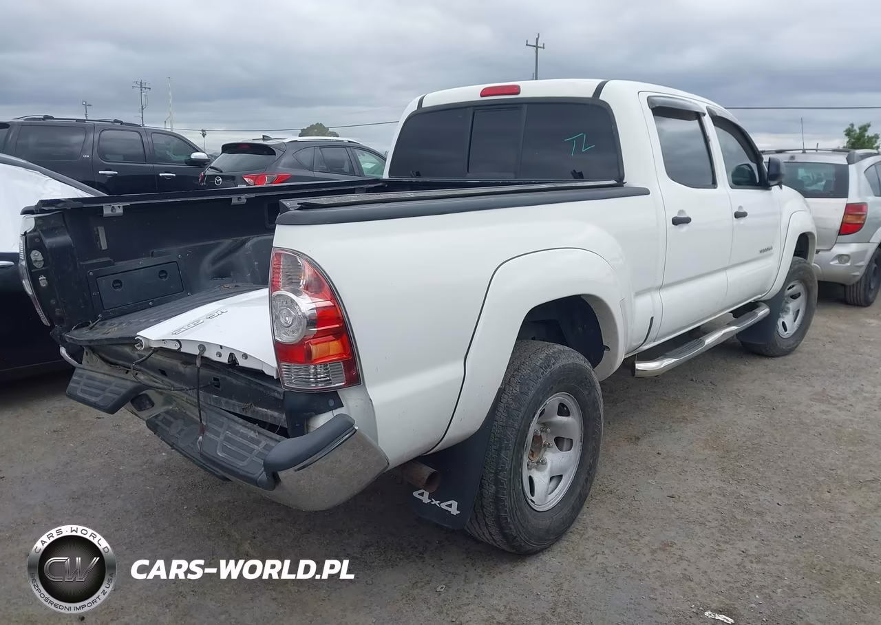 2011 Toyota Tacoma Base V6 VIN:3TMMU4FN4BM030604 - 4