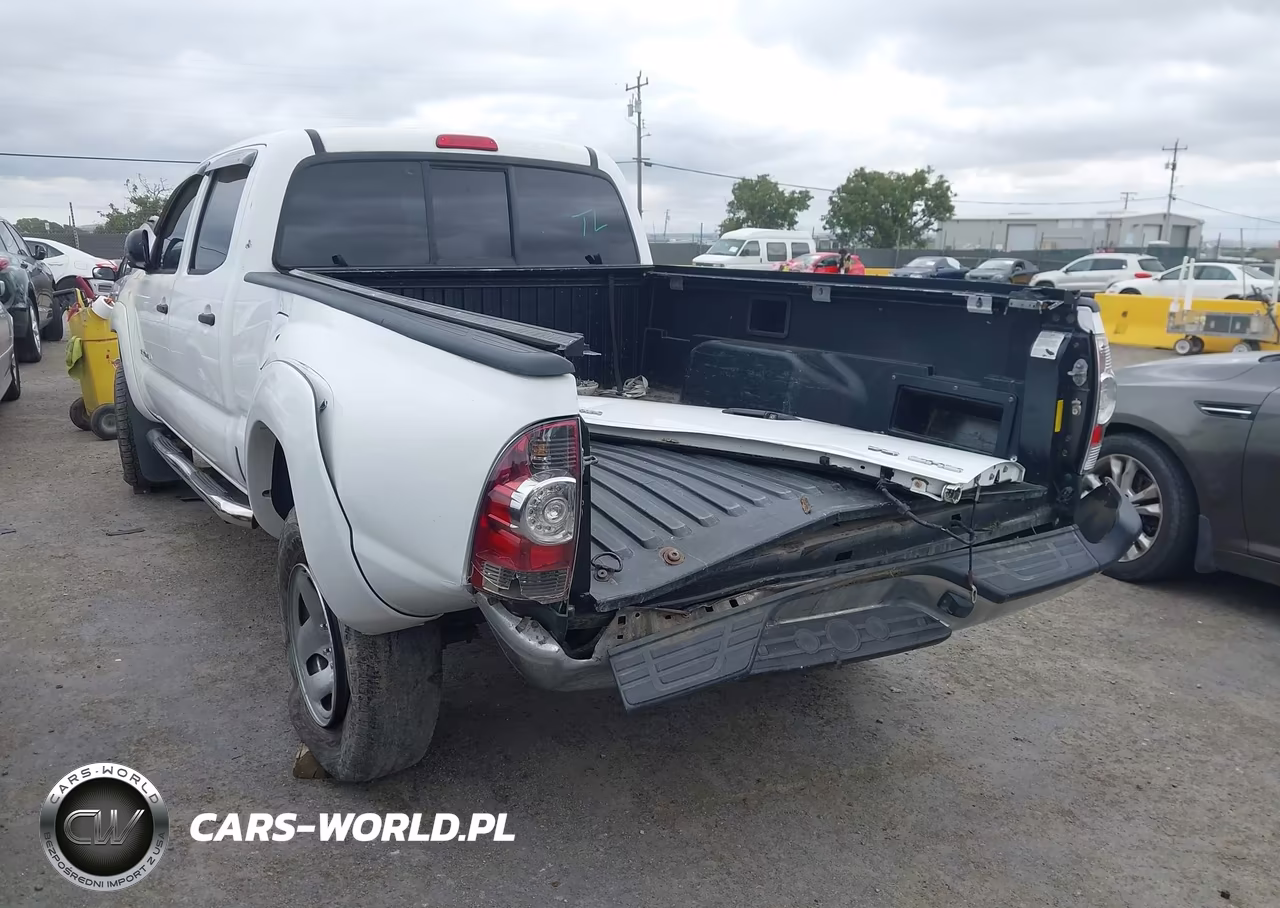 2011 Toyota Tacoma Base V6 VIN:3TMMU4FN4BM030604 - 6