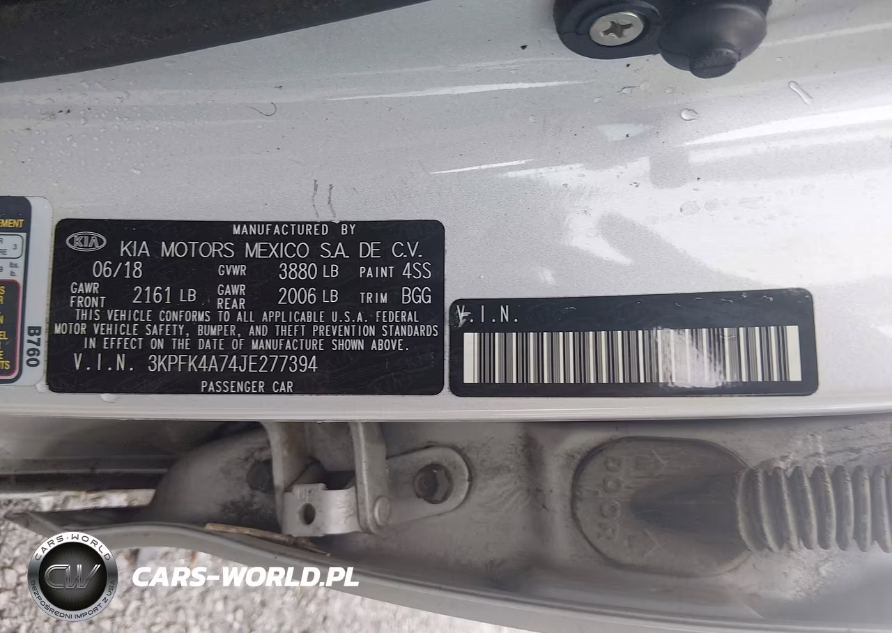 2018 Kia Forte Lx VIN:3KPFK4A74JE277394 - 9