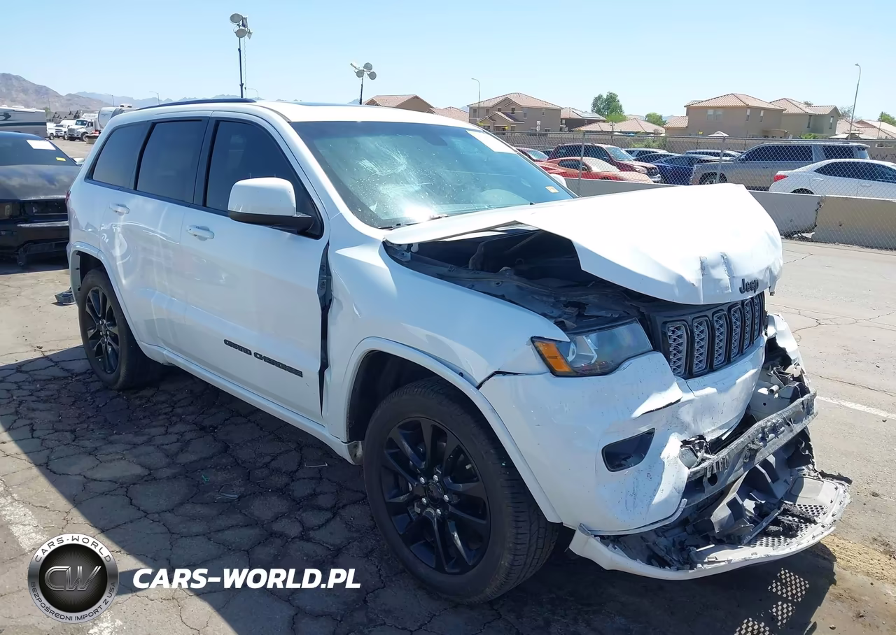 2020 Jeep Grand Cherokee Altitude 4X2