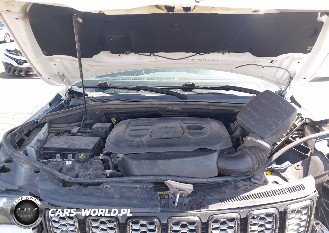 2020 Jeep Grand Cherokee Altitude 4X2 VIN:1C4RJEAG3LC364638 - 10