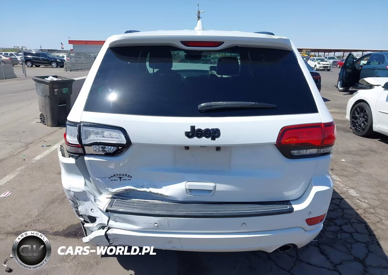 2020 Jeep Grand Cherokee Altitude 4X2 VIN:1C4RJEAG3LC364638 - 16